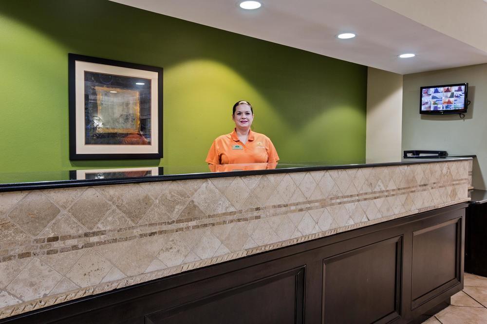 Best Western Iowa - Lake Charles East Bagian luar foto